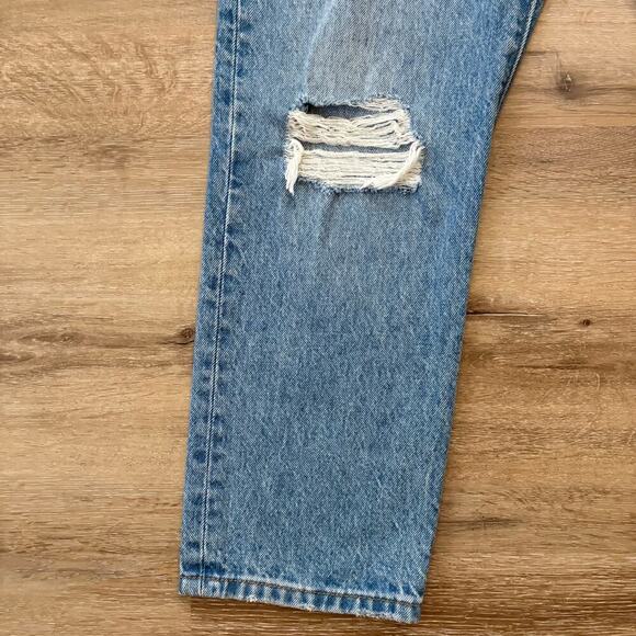 Levis 501 high rise jeans - Picture 2 of 5